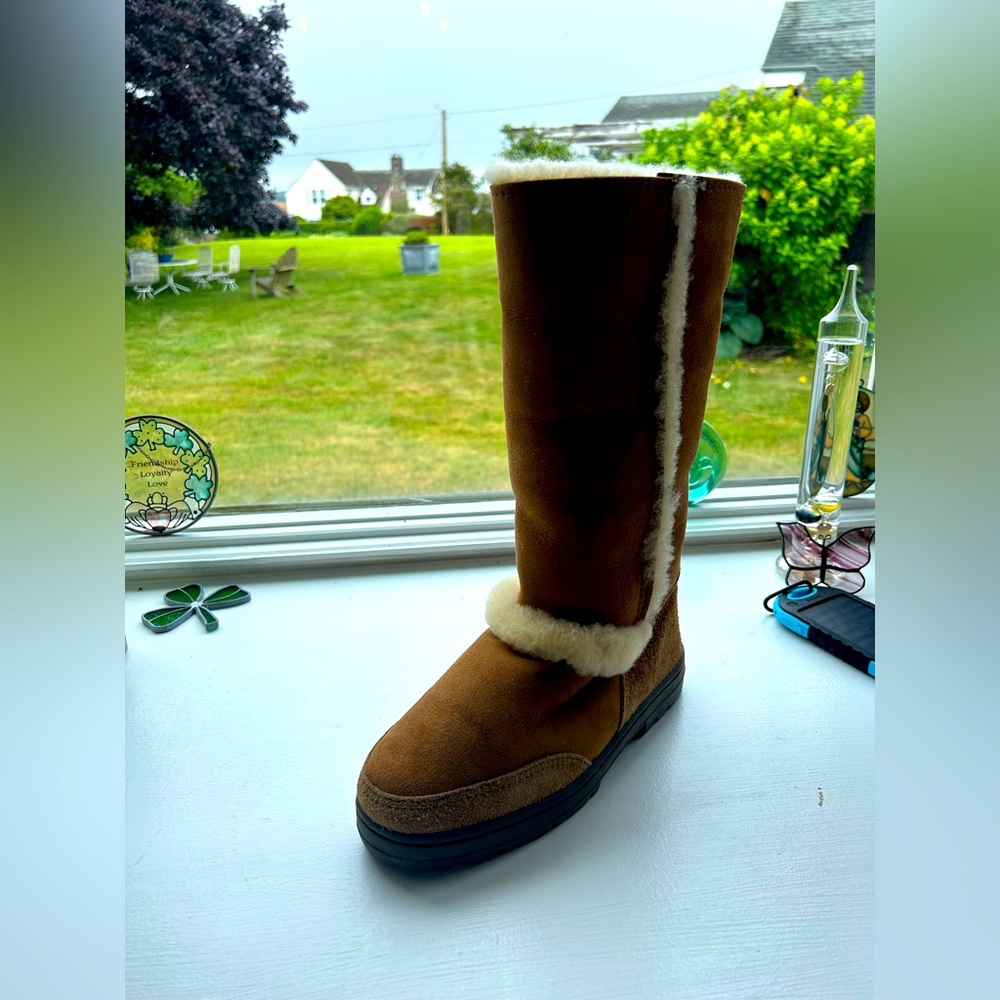 UGG brown high boot